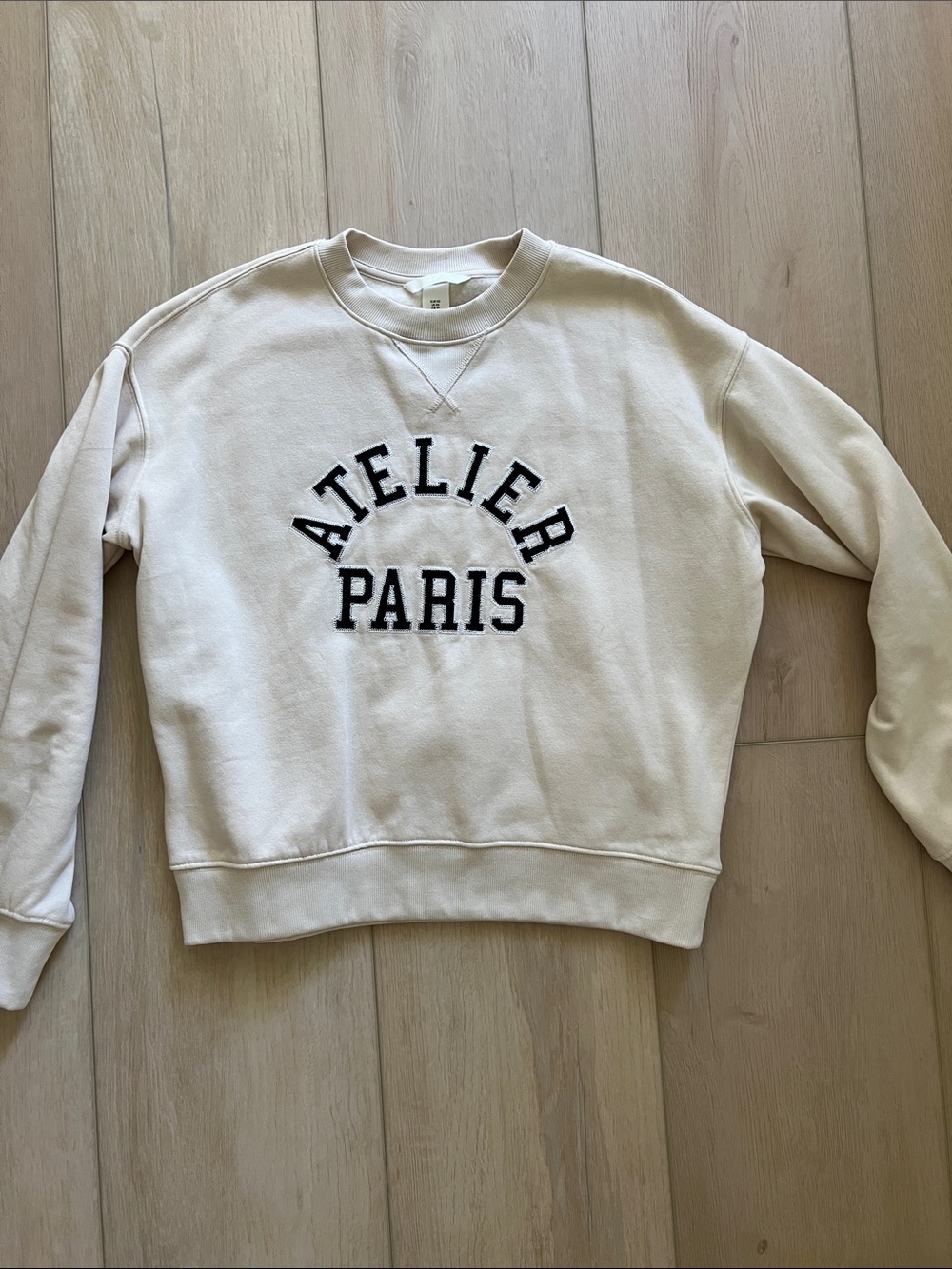 Atelier Paris Sweater H&M